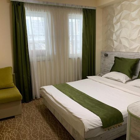 Park Hotel Ереван Экстерьер фото