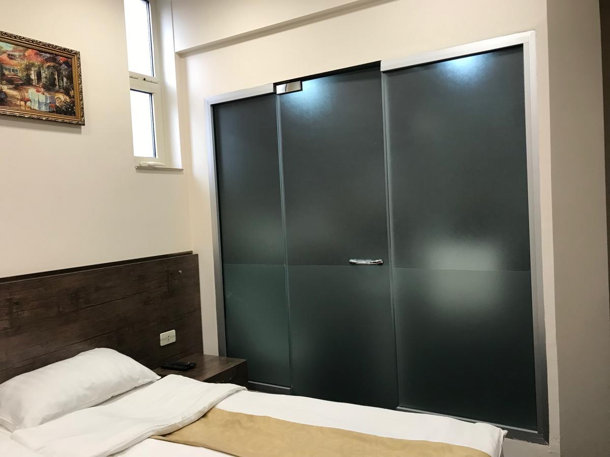 Park Hotel Ереван Экстерьер фото